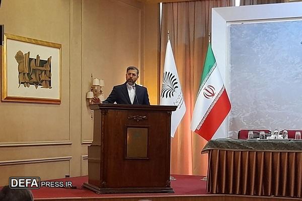 خطیب‌زاده: برخی حقایق تاریخی و جغرافیایی خلیج فارس با انگیزه‌های سیاسی تحریف شده است