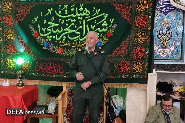 برگزاری مراسم گرامیداشت شهدای گردان تخریب لشکر ۳۲ انصارالحسین (ع) +تصاویر