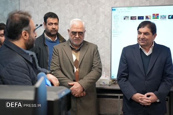 مشاور و دستیار مقام معظم رهبری در بازدید از یک شرکت دانش بنیان هنری و سینمایی: هنر سینما باید در خدمت معرفی ایران پیشرفته به مردم و جوانان قرار بگیرد / دشمنان ایران با هزینه‌های سنگین تلاش می‌کنند مردم را از آینده ایران ناامید کنند / سینما و انیمیشن می‌تواند در تقویت انسجام ملی و به نمایش کشیدن پیشرفت‌های کشور تاثیر بسزایی داشته باشد