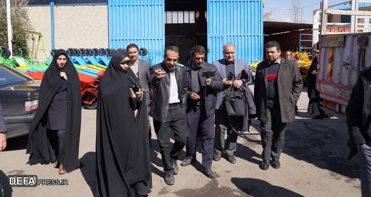 مسئولان بنیاد و خبرنگاران استان قزوین از شرکت تولیدی جانباز کارآفرین بازدید کردند