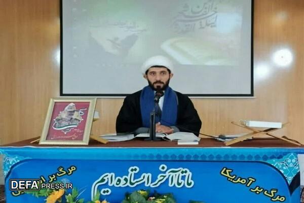 ماه رمضان فرصت بسیار مغتنمی برای همه انسان ها است