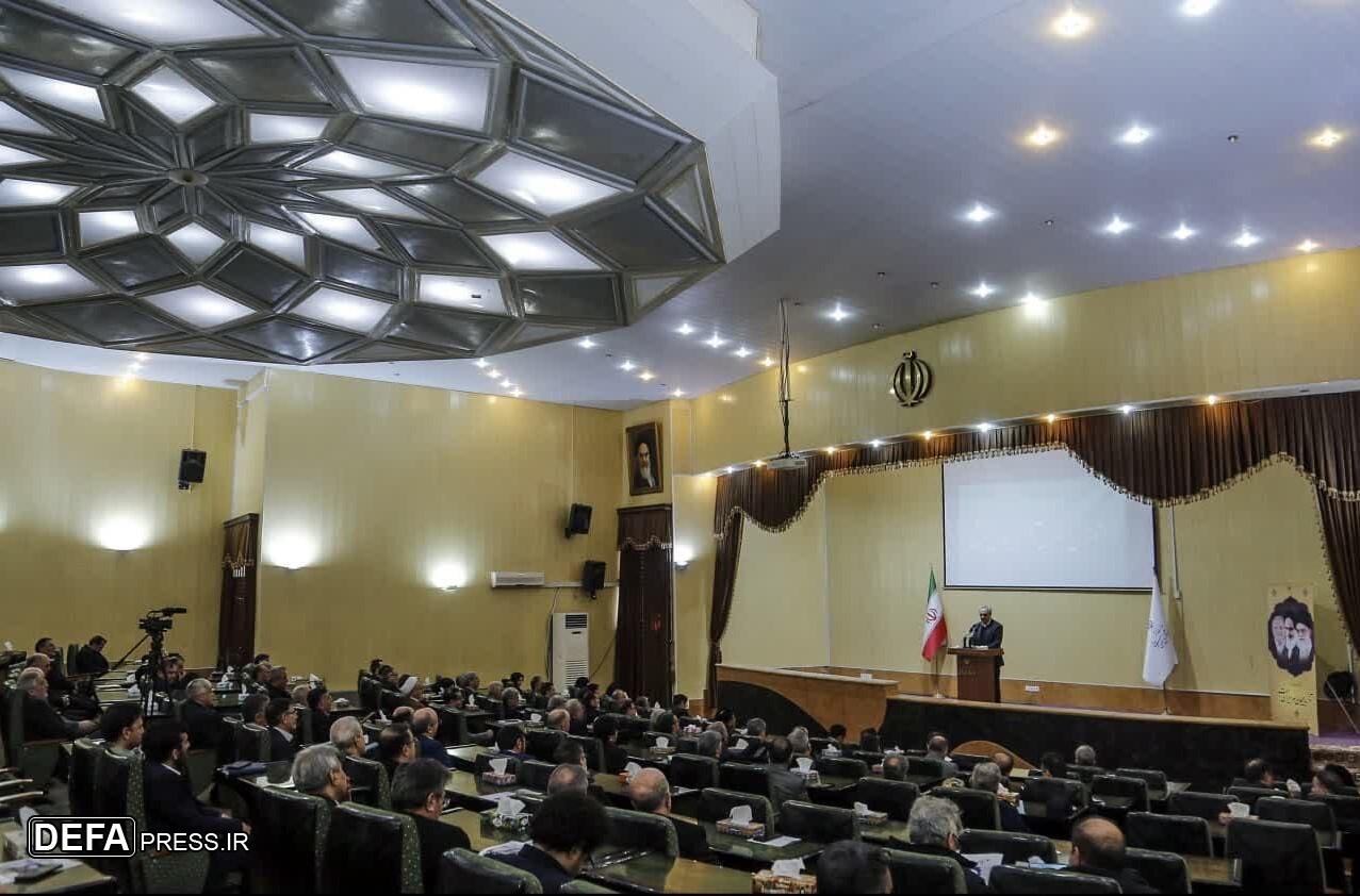 دعوت از نخبگان حوزه‌های مختلف، رویکرد جدید شورای اداری استان