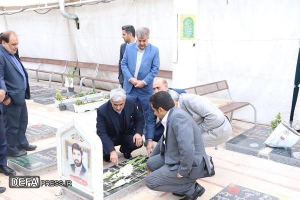 ادای احترام رئیس سازمان آموزش و پرورش استثنایی کشور ‌‌به مقام سردار دل ها+تصاویر