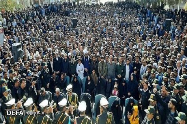 تشییع باشکوه پیکر شهدای حادثه تروریستی ریگان