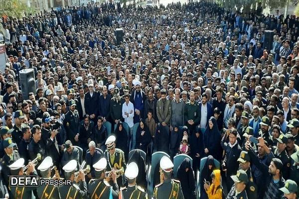 تشییع باشکوه پیکرمطهر شهدای پلیس راهوردر ریگان+تصاویر