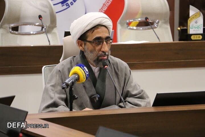 حجت الاسلام نوروزی: جامع‌نگری در عرصه‌های علمی بارزترین ویژگی منظومه فکری رهبر انقلاب است