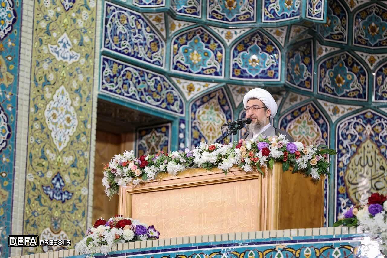 آسیب به وحدت انقلابیون، نشان نفوذ است