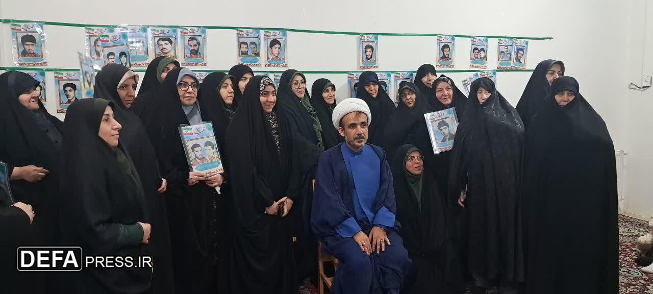 مراسم افطاری کانون خواهران شهدا در قزوین برگزار شد