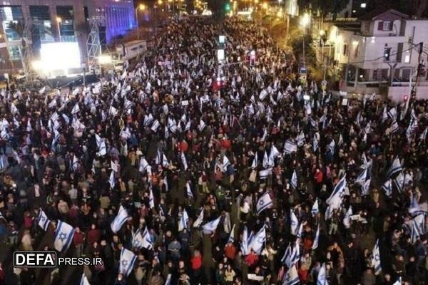 پاسخ خشونت آمیز پلیس اسرائیل به خانواده اسیران اسرائیلی
