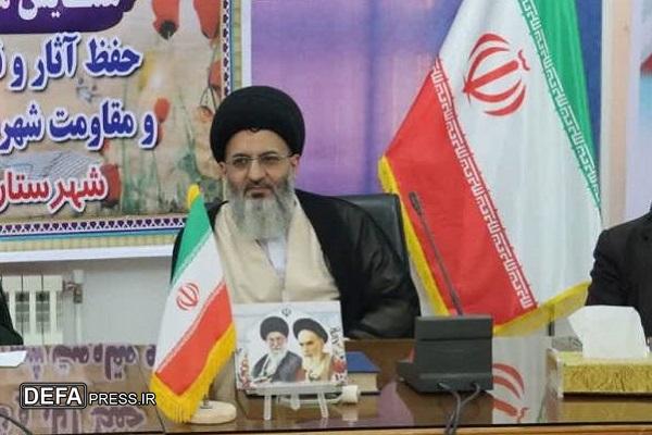 حجت الاسلام محمدی: ائمه جمعه میدان‌دار راه شهدا هستند