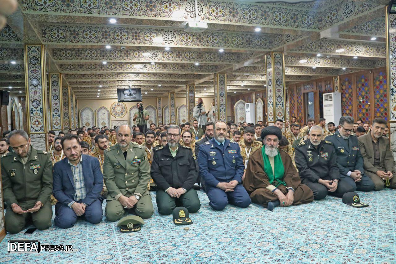 حضور وزیر دفاع در ضیافت افطاری کارکنان وظیفه نیروهای مسلح+ عکس