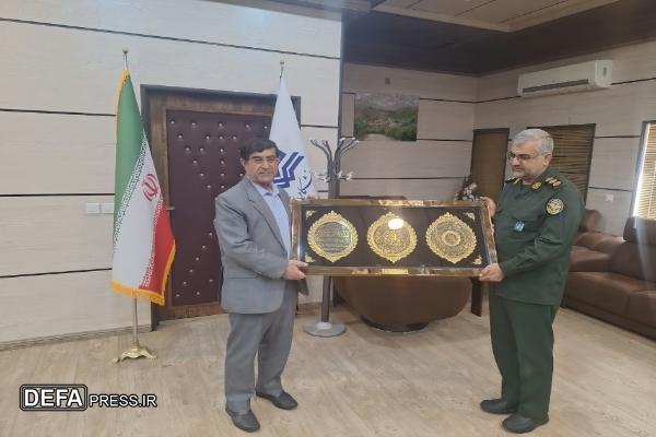 تقدیر سرهنگ خواست خدایی از رئیس سابق دانشگاه یاسوج + تصاویر