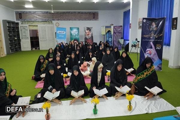برگزاری نشست ویژه امت پیروز با محوریت کتاب زندگی با آیه‌ها در مازندران+ تصاویر