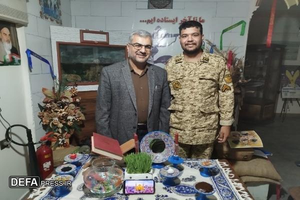 حضور مدیرکل حفظ آثار دفاع مقدس کهگیلویه و بویراحمد در کنار سربازان در لحظه تحویل سال ۱۴۰۴