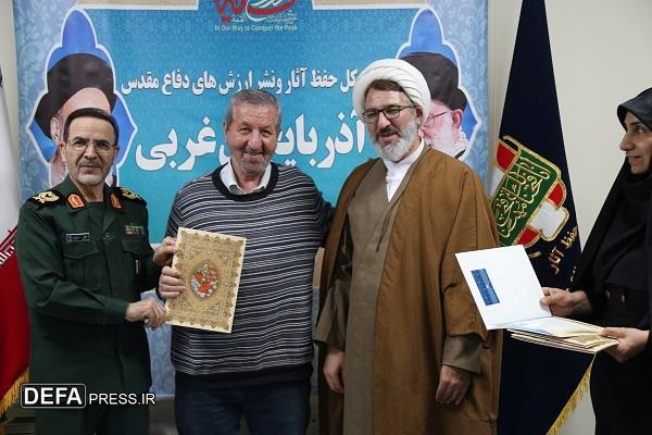 پژوهشگر و نویسنده آذربایجان غربی رتبه برتر همایش ملی تاریخ شفاهی دفاع مقدس و مقاومت کسب کردند