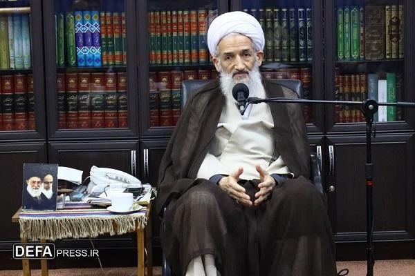 آیت الله محمدی لائینی: حماسه ۷ اسفند مردم شیرگاه از برجستگی‌های مازندران است