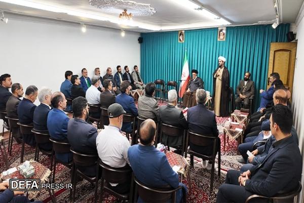 امام جمعه اصفهان: متولیان مجالس مذهبی همواره دانش خود را ارتقا دهند