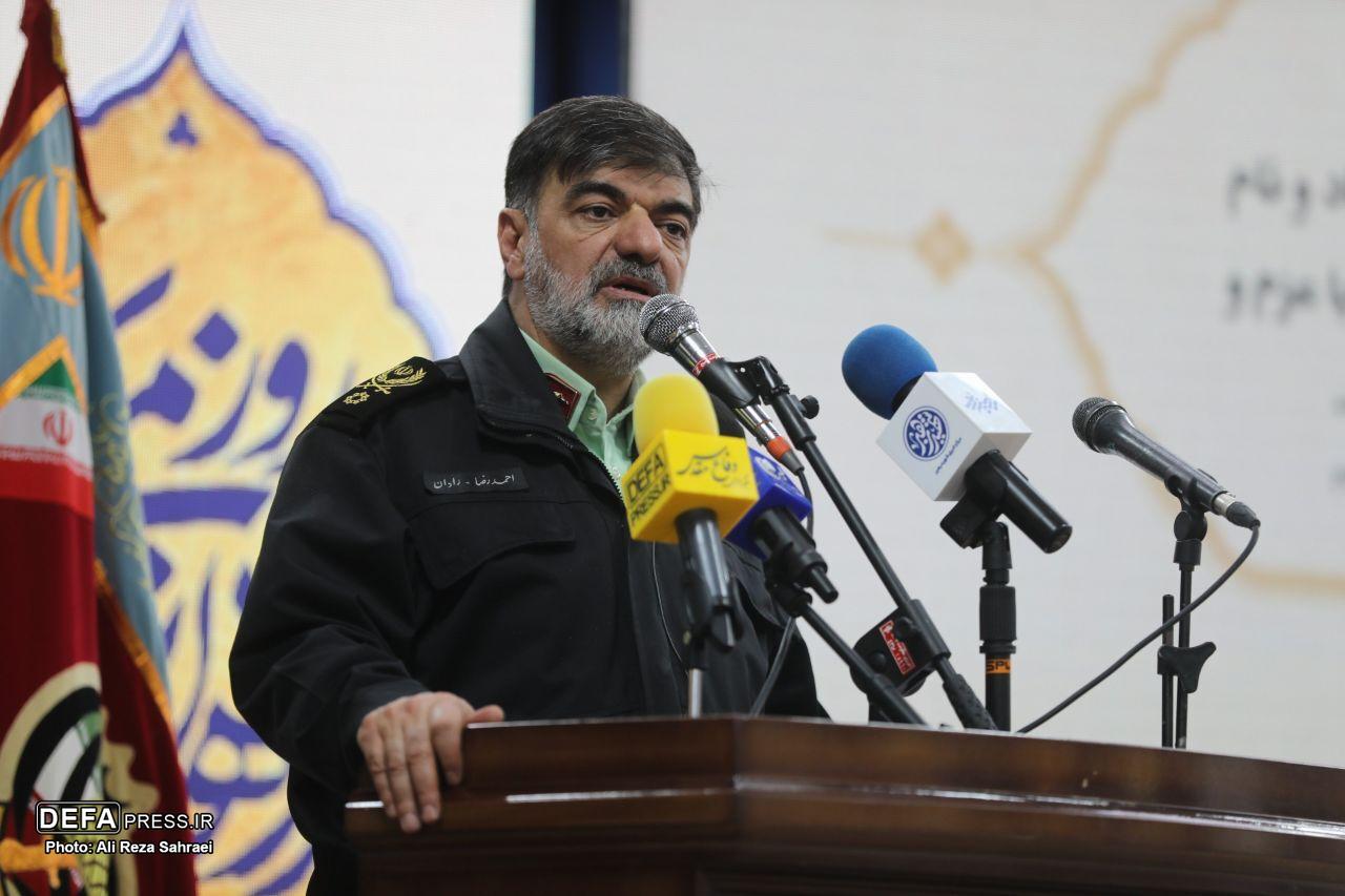 سردار رادان: مسیر زنده نگه‌داشتن فرهنگ دفاع مقدس راهیان نور است/ سردار کارگر: هر چه داریم از مردم داریم و پیروزی در دفاع مقدس متعلق به مردم ایران است