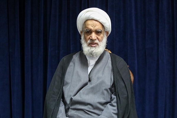 شهید سید حسن نصرالله فارغ‌التحصیل مکتب عاشورا بود