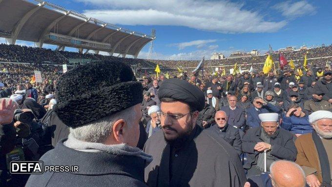 حماسه وداع/ خروش آزادگان جهان در بیروت/ هستیم بر آن عهد که بستیم+ فیلم