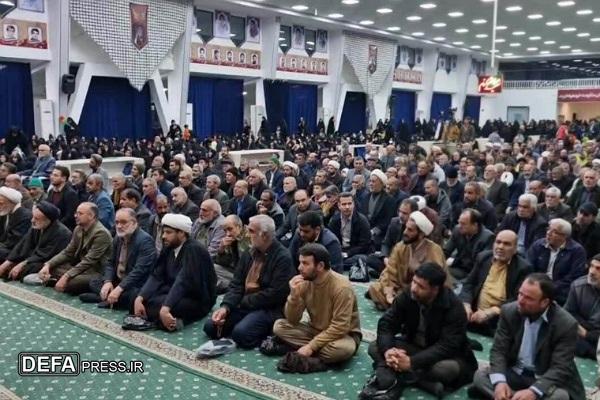 حجت‌الاسلام پناهیان: پیکر شهید سیدحسن نصرالله حرکتی ایجاد می‌کند