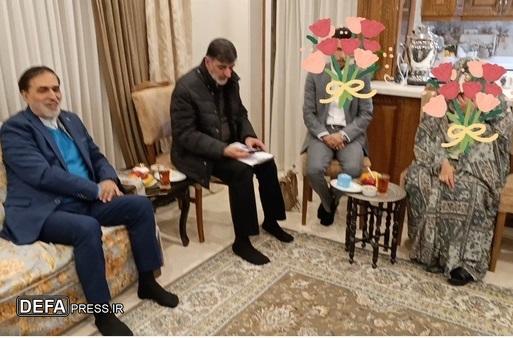از حضور در مراسم خواستگاری تا خرید خانه برای خانواده شهدا