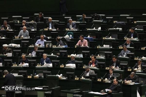 گودرزی: مجلس از فردا در ۲ نوبت جداول بودجه ۱۴۰۴ را بررسی می‌کند