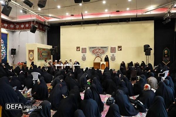 اجرای طرح ملی «زندگی با آیه‌ها» با حضور ۶۰۰ بانوی کنشگر قرآنی در قم