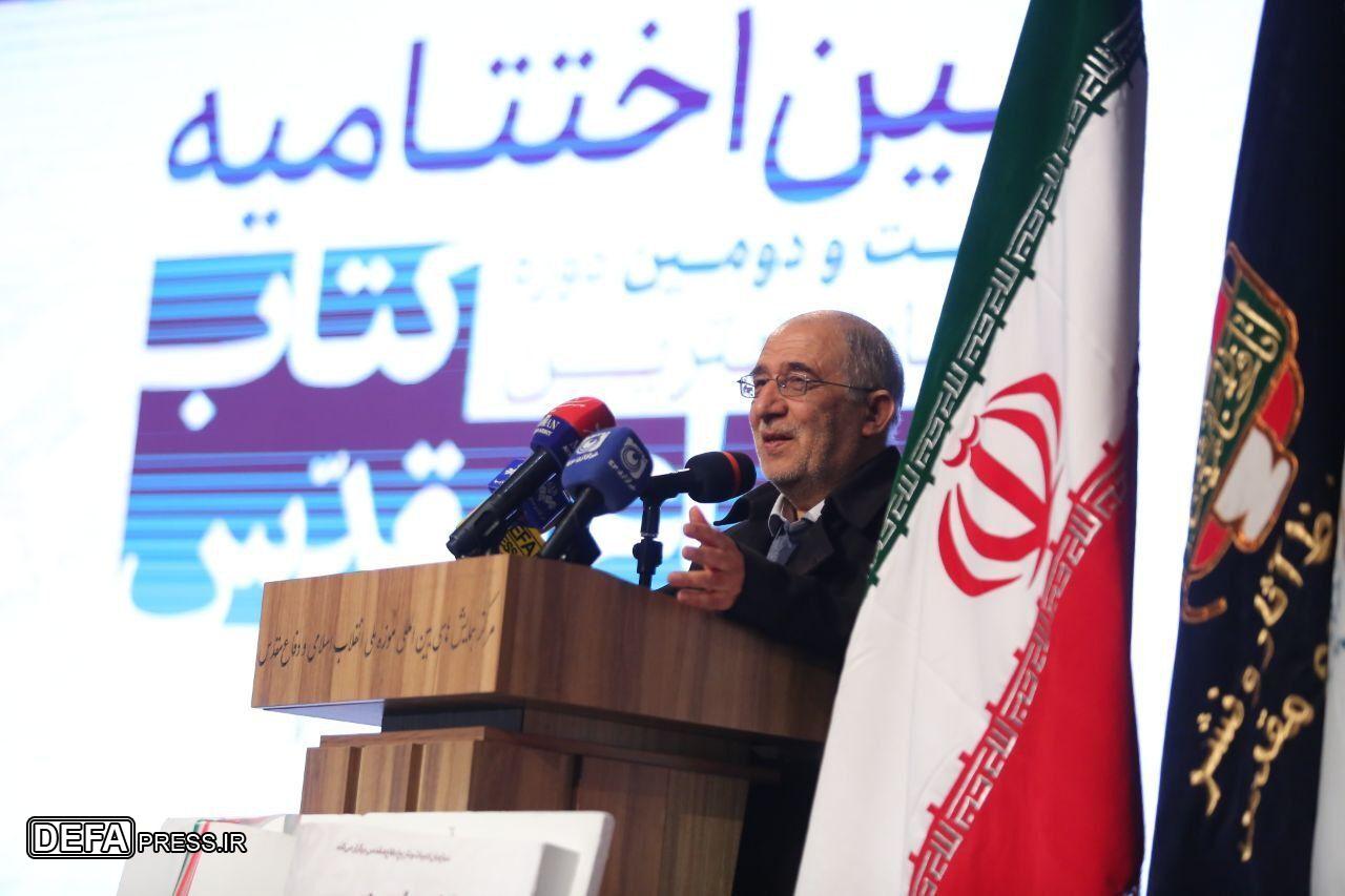 سردار علایی: باید گام‌های بلندی در حوزه ترجمه برداریم.
