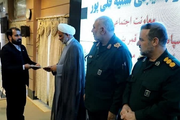 تجلیل از کنشگران اجتماعی در سپاه قمربنی هاشم (ع)