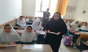 تصاویر/ گرامیداشت روز معلم در مدرسه بیرجند