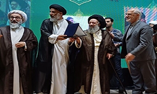 آیت‌الله موسوی جزایری همزمان سنگر حوزه، جبهه و امنیت را در خوزستان حفظ کرد