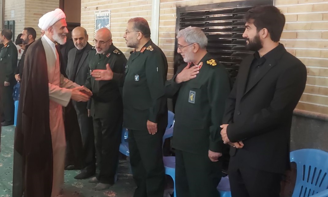 مراسم چهلم شهید زاهدی و شهدای حادثه کنسولگری ایران در سوریه برگزار شد