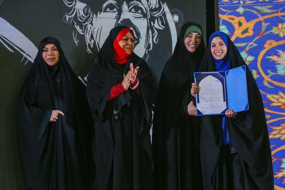 بازیگران چهارمحال و بختیاری در جشنواره سراسری تئاتر بچه‌های مسجد خوش درخشیدند