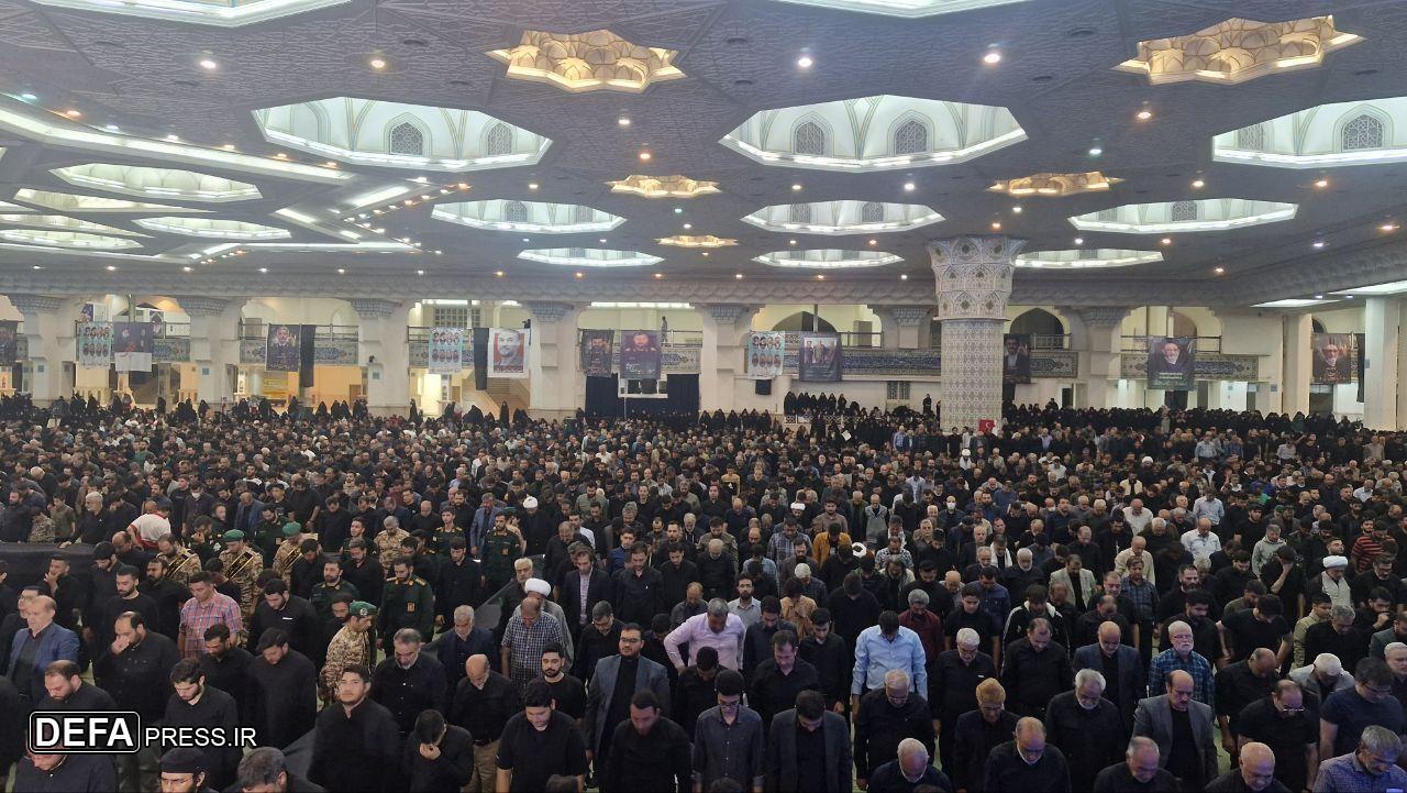 حضور مردم در مصلی تهران در استقبال از پیکر «شهدای خدمت»