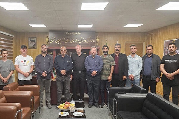 تقدیر وزیر ورزش از موتورسواران امداد سانحه بالگرد شهید رئیسی