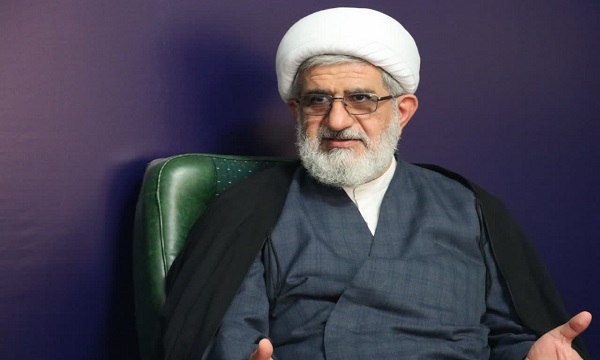 مسئولان به وعده‌های خود در خصوص ساخت یادمان شهدای گمنام زیراب عمل کنند
