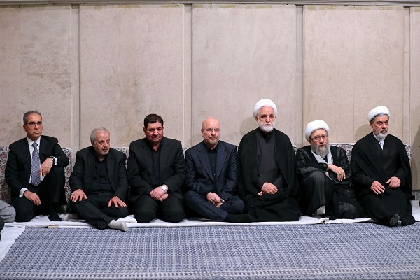 مراسم بزرگداشت رئیس جمهور و هیات همراه در حسینیه امام خمینی (ره) برگزار شد+ فیلم
