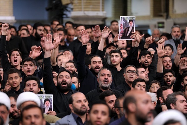 مراسم بزرگداشت رئیس جمهور و هیات همراه در حسینیه امام خمینی (ره) برگزار شد+ فیلم