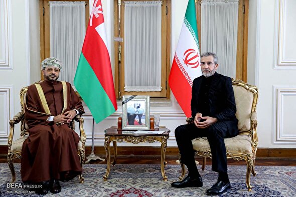تصاویر/ دیدار وزیر امور خارجه عمان با سرپرست وزارت خارجه