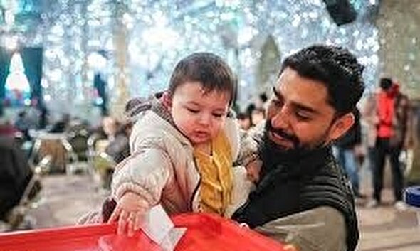 فیلم/ دور دوم انتخابات ریاست جمهوری در امامزاده صالح (ع)