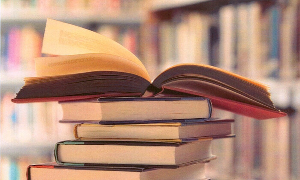 اهدای ۳ هزار نسخه کتاب مرحوم «محمدی‌ملایری» به کتابخانه‌های عمومی ملایر