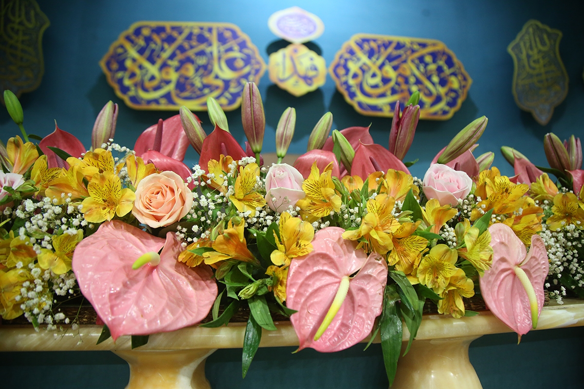 متحیرم چه نامم شه ملک لافتی را؟
