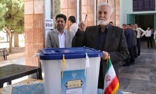 مردم با حضور در انتخابات به ادامه راه شهید رئیسی رأی می‌دهند