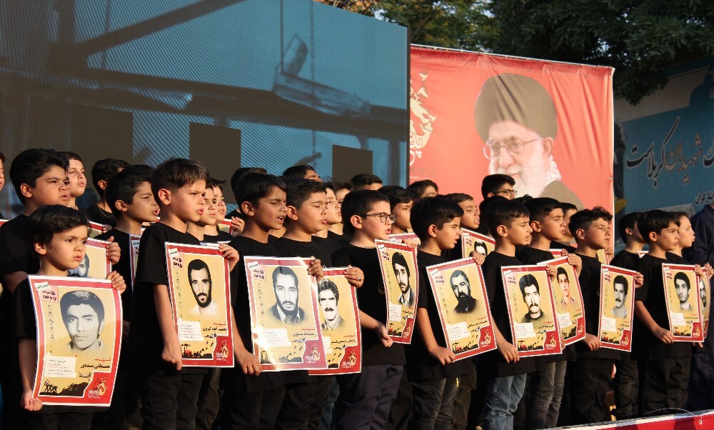 تصاویر/ مراسم گرامیداشت پنجِ‌پنج روز ایثار و مقاومت شهر اراک
