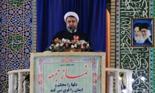 دشمن دنبال دو‌قطبی و اختلاف در کشور است