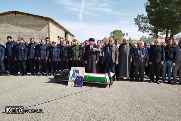 وداع اهالی بردسکن با آزاده و جانباز دوران دفاع مقدس+ تصاویر