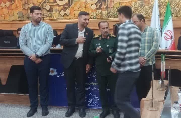 مدیر برتر بسیج علمی پژوهشی و فناوری فارس از کازرون انتخاب شد