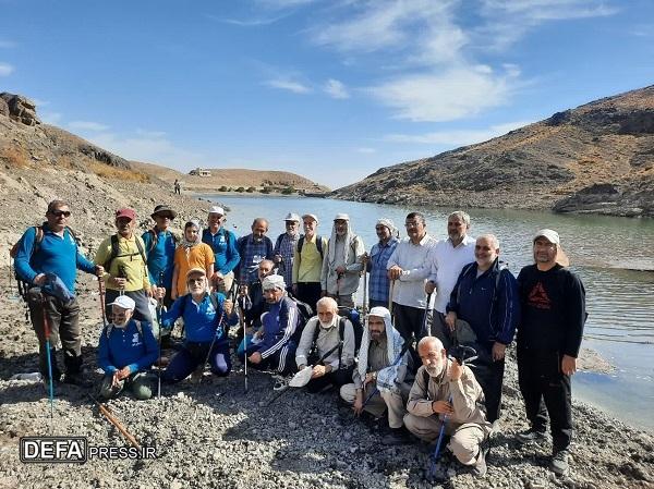 کوه‌نوردی پیشکسوتان جهاد و شهادت استان قم به مناسبت هفته دفاع مقدس + تصاویر