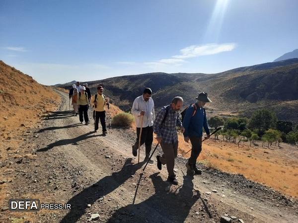 کوه‌نوردی پیشکسوتان جهاد و شهادت استان قم به مناسبت هفته دفاع مقدس + تصاویر